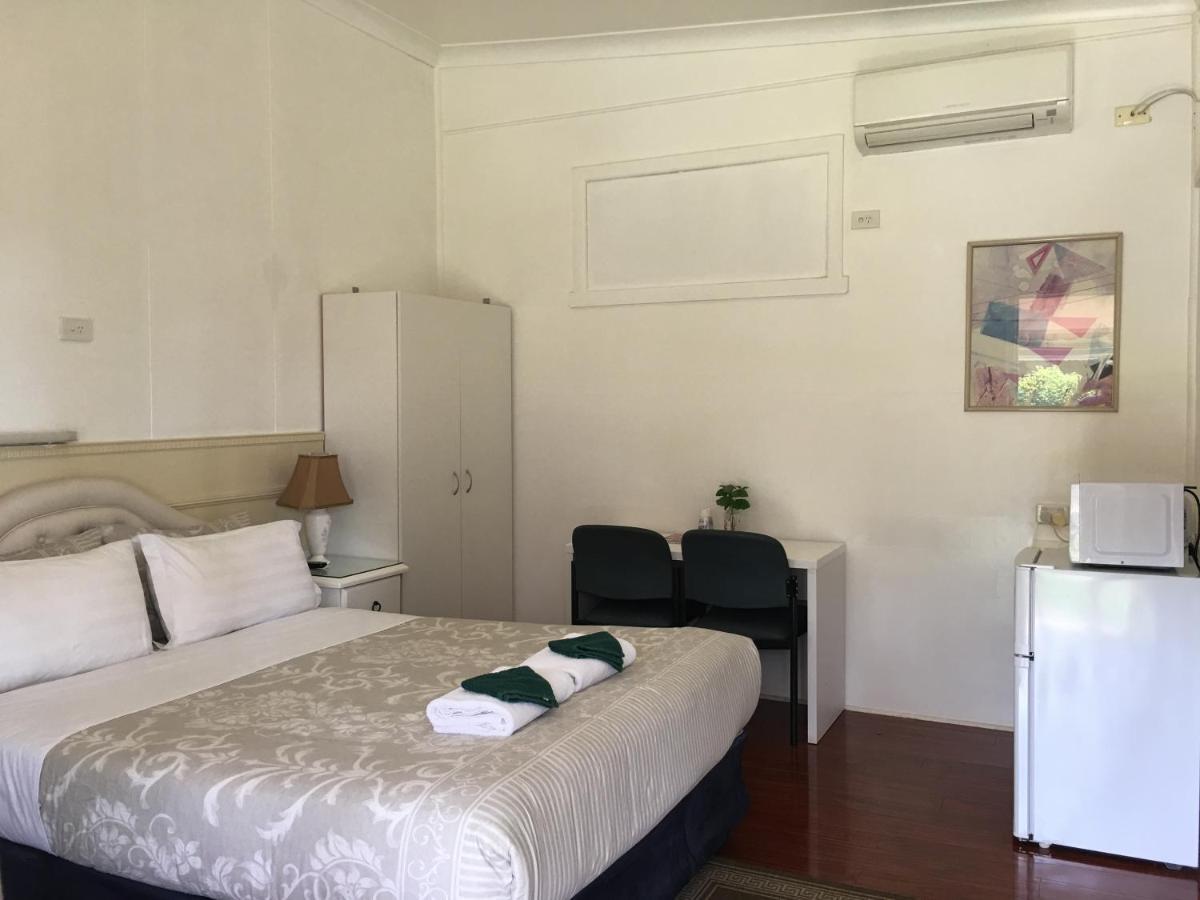 Major Innes Motel Порт-Маккуори Экстерьер фото